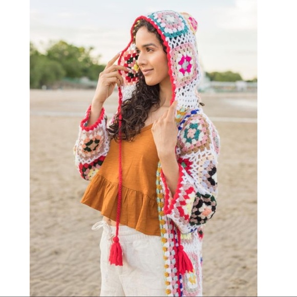 🎉 HP 🤍 Granny Crochet Hooded Tassle Boho Kimono NWT - Picture 9 of 12